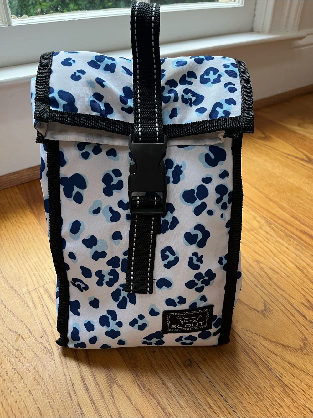 Scout Blue Leopard Print Lunch Bag